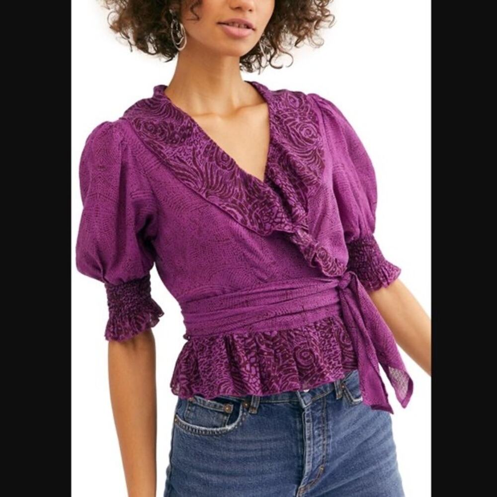 Free People Olivia Purple Printed Tie Waist Cropped Puff Sleeve Wrap Top Size XS